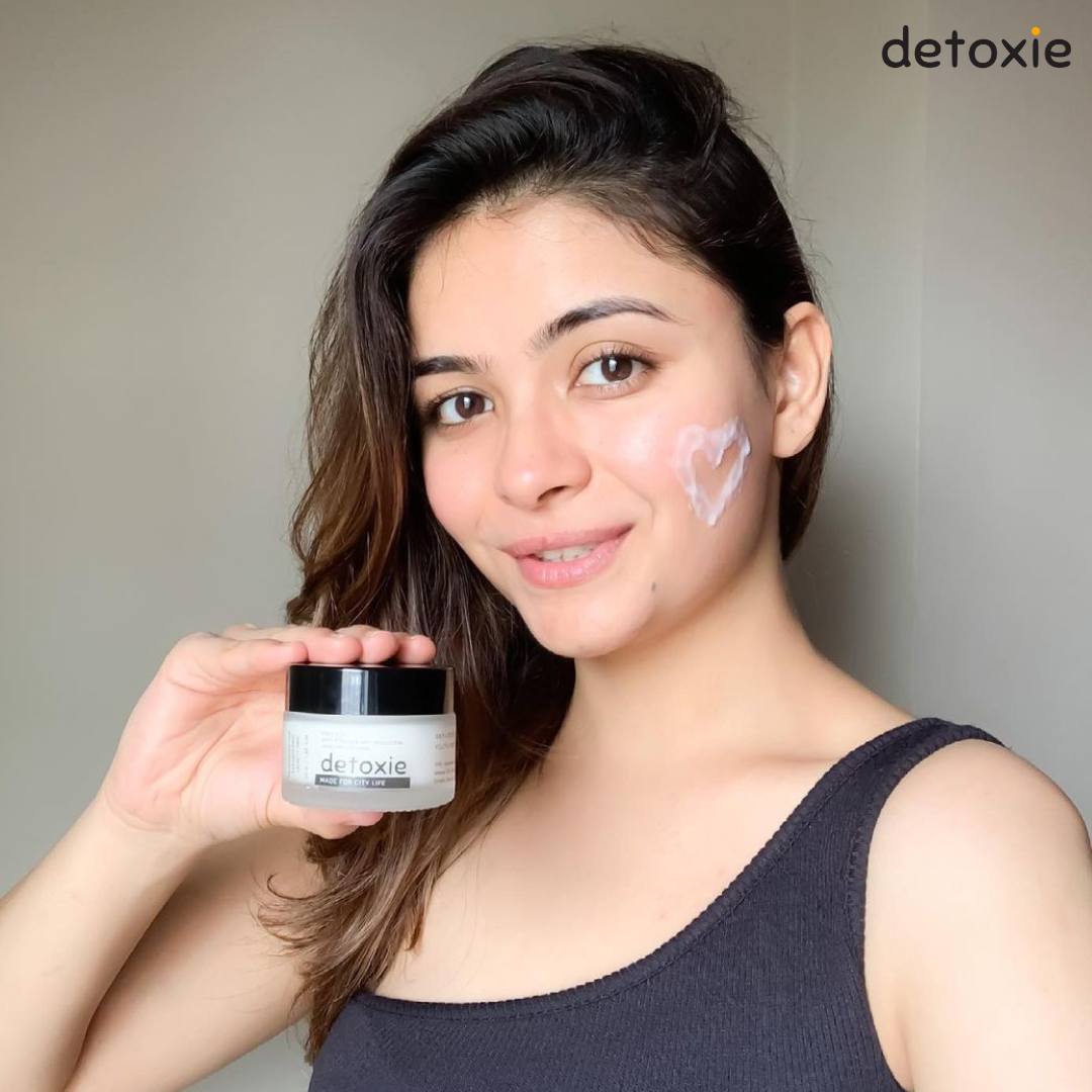 Best Facial Anti Stress Moisturizer For Hydrating Skin