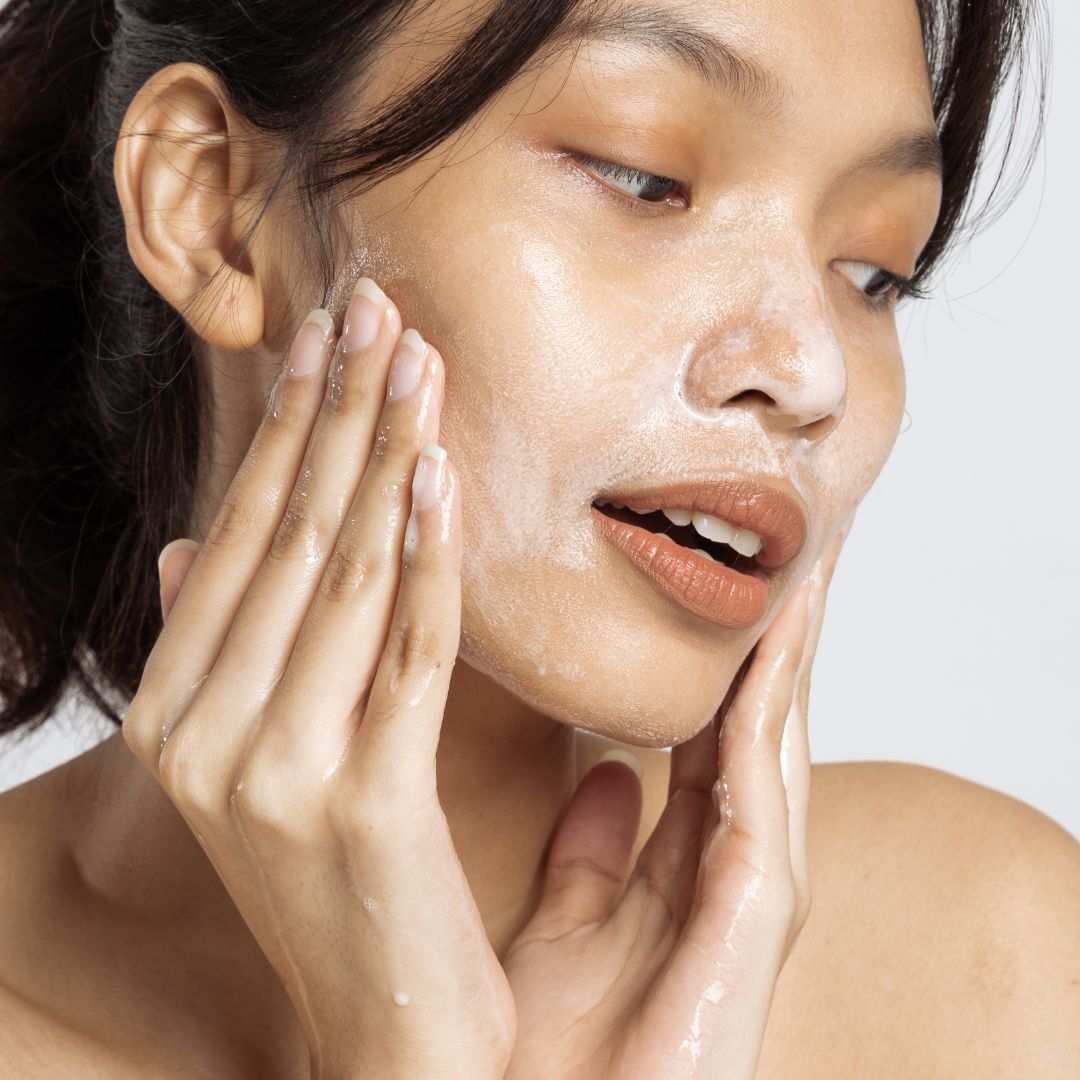 Best Anti-Pollution Face Wash - Face Cleansers For Brighter & Healthy Skin