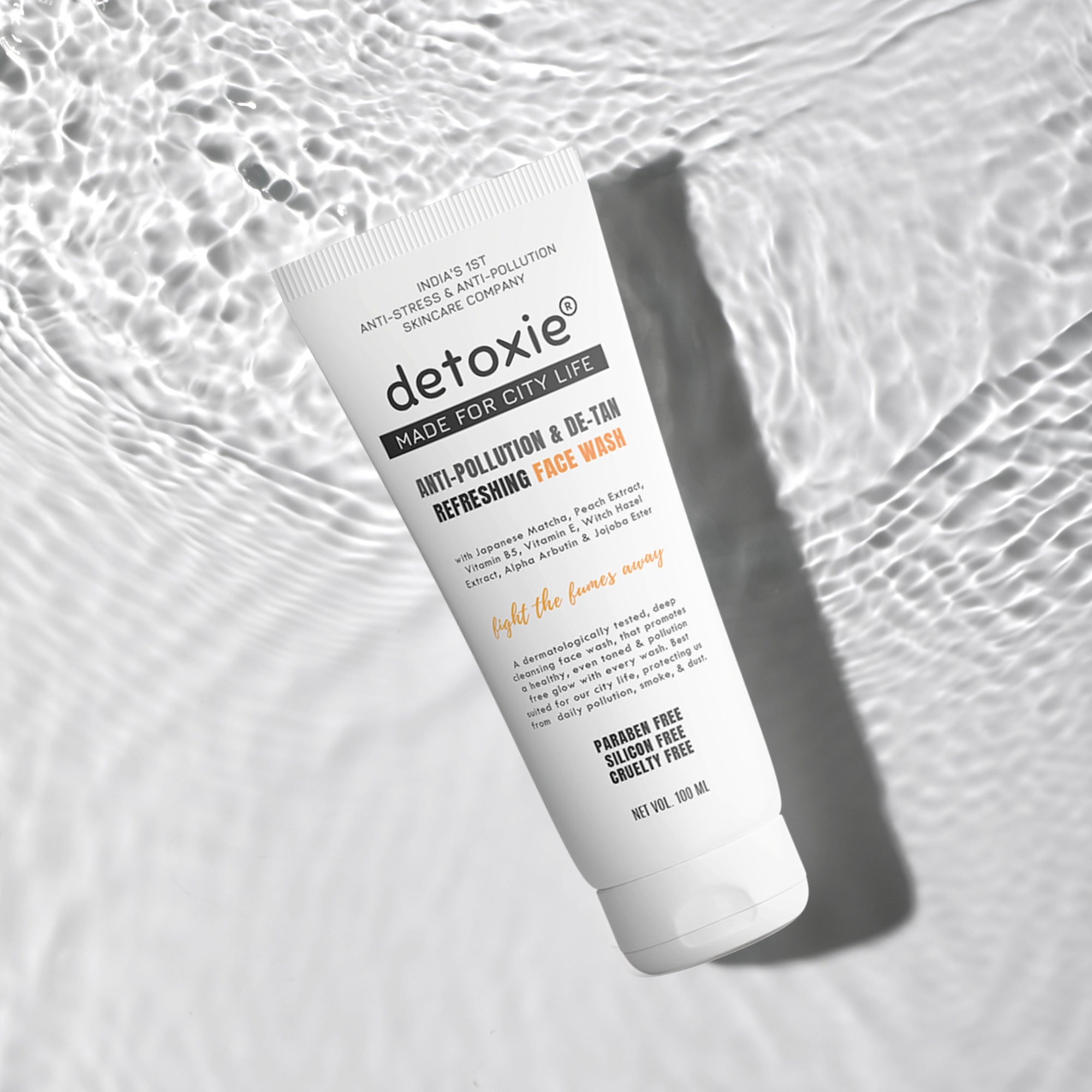 Anti-Pollution & De-Tan Refreshing Face Wash