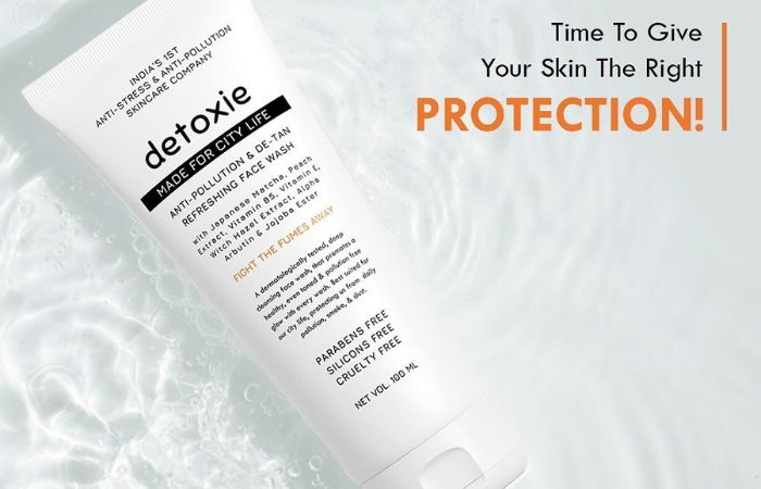 Anti-Pollution &amp; De-Tan Refreshing Face Wash - Buy Now