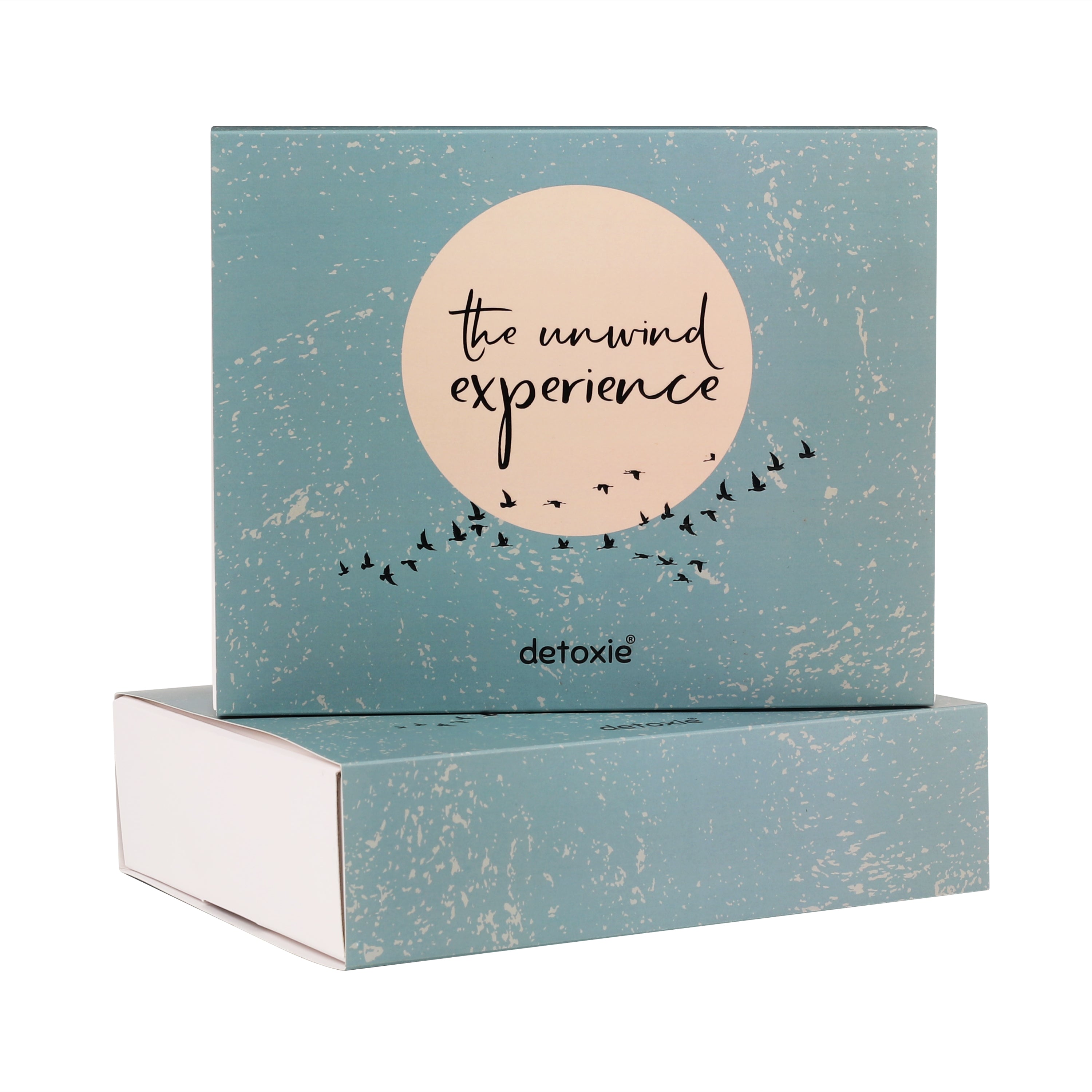 The Unwind Experience Gift Box | Unisex | Daily Urban Skin Protection & Care Kit